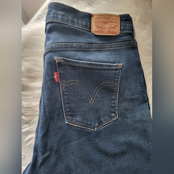 Levi Classic Boot Blue Denim Jeans, Size 14 (34) - Picture 6 of 6